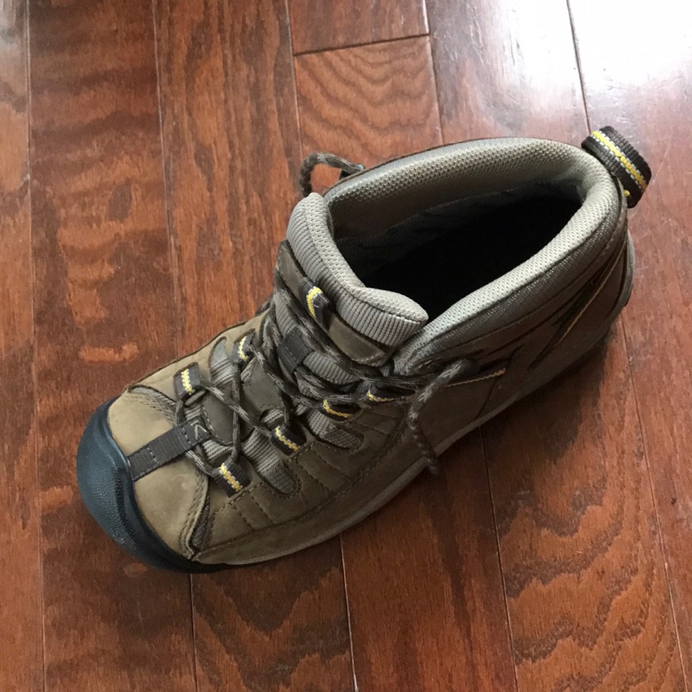 Keen waterproof hiking boots